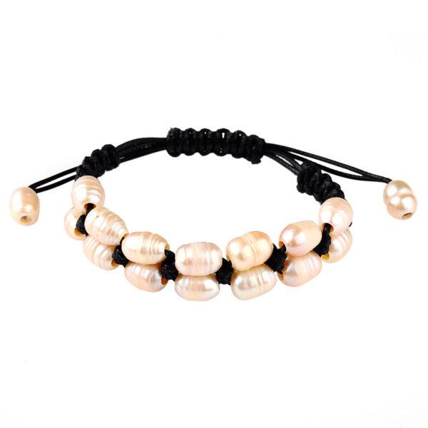 Elegante Macramé Armband met Zoetwaterparels – verstelbaar van 18 tot 22 cm